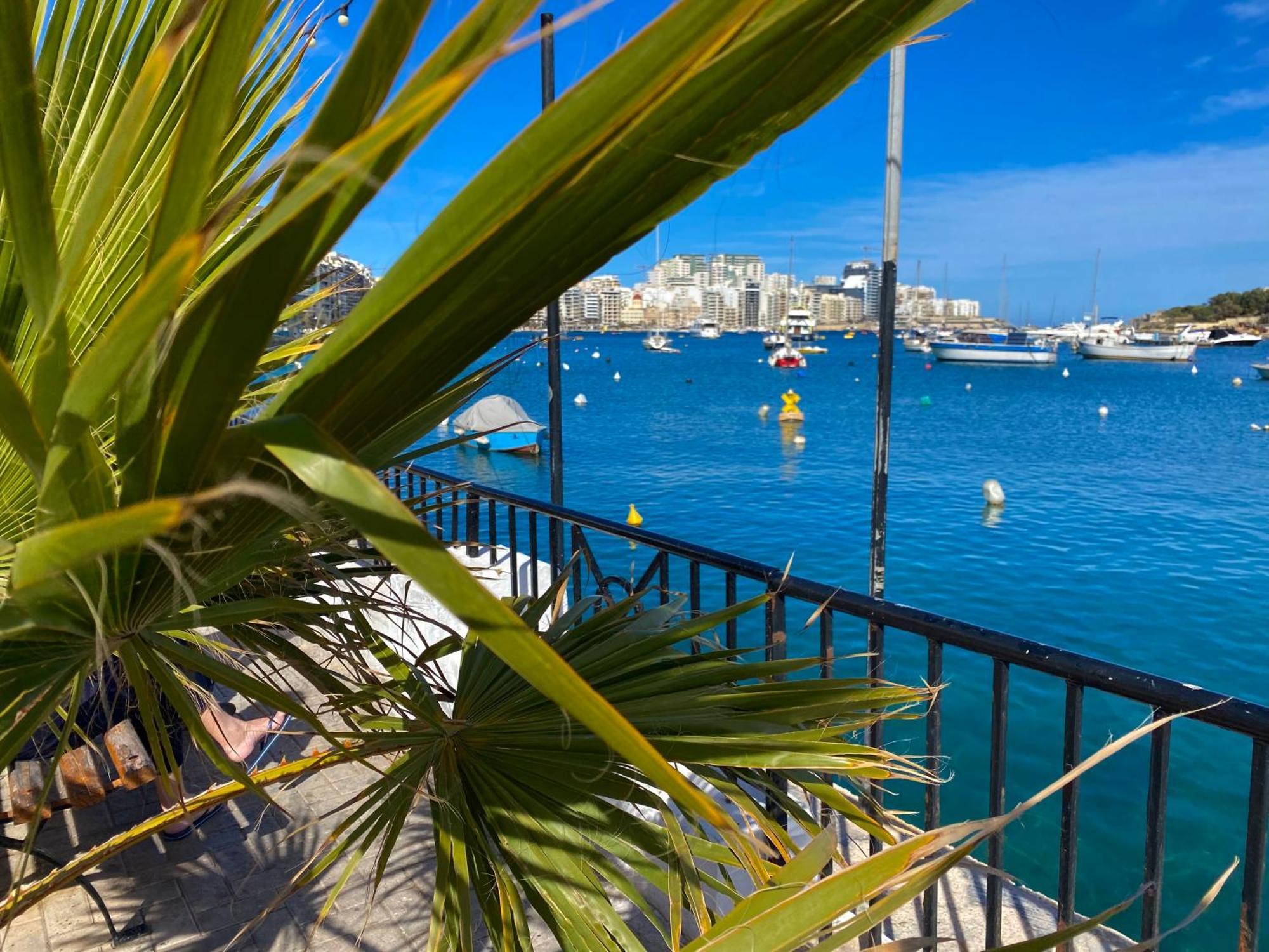 Tigne Sliema Three Bedrooms Apartment المظهر الخارجي الصورة