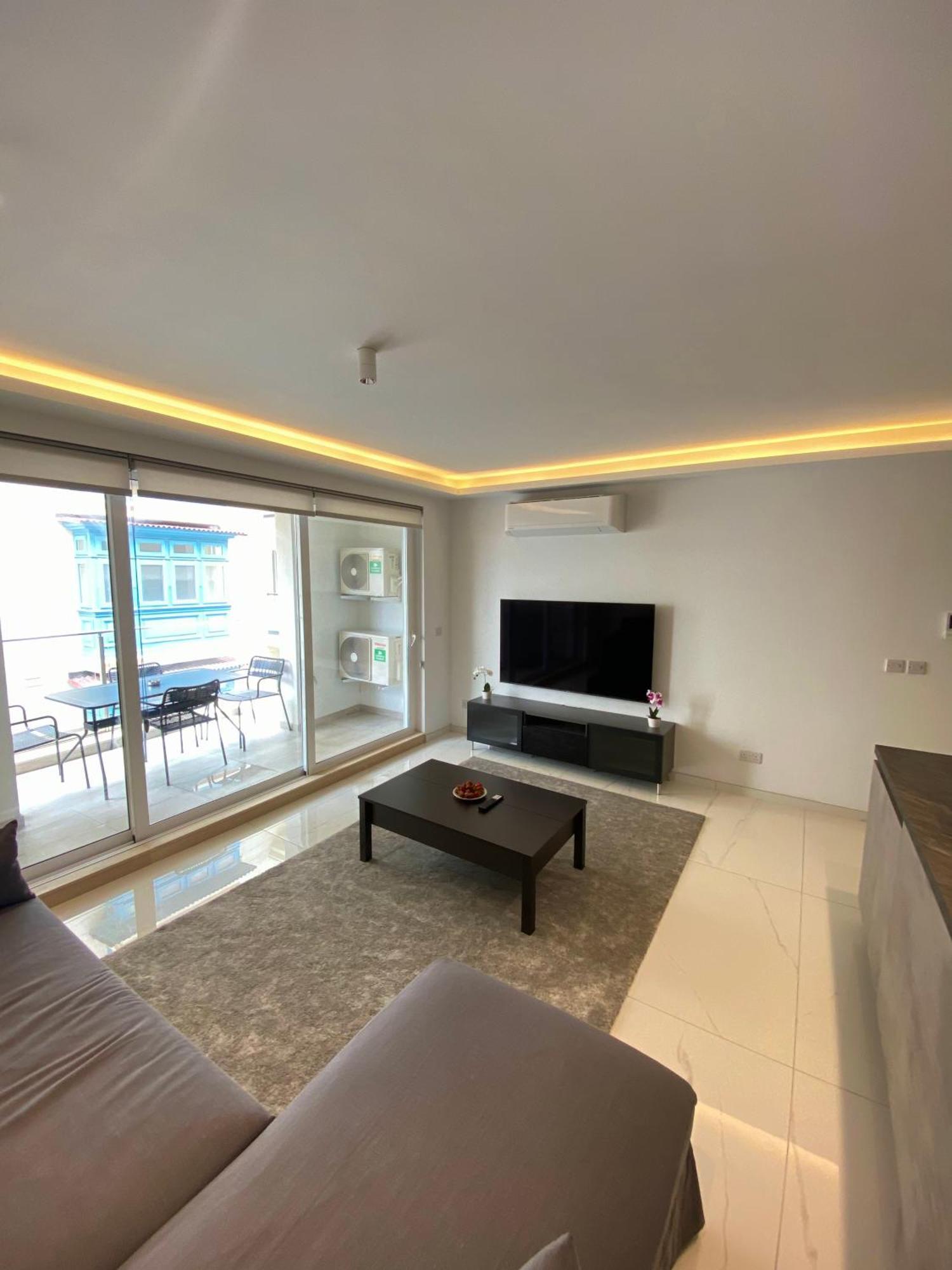 Tigne Sliema Three Bedrooms Apartment المظهر الخارجي الصورة