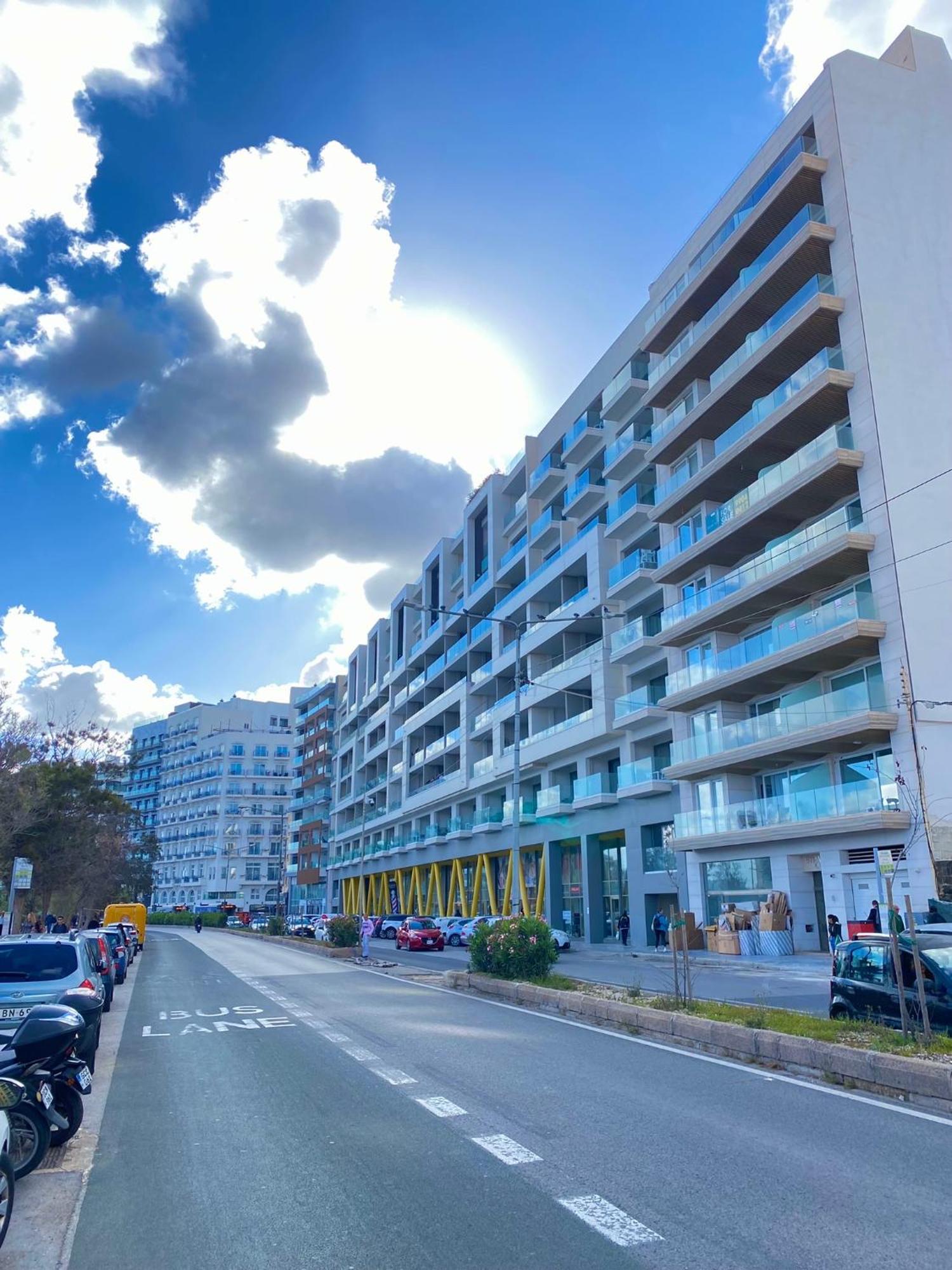 Tigne Sliema Three Bedrooms Apartment المظهر الخارجي الصورة