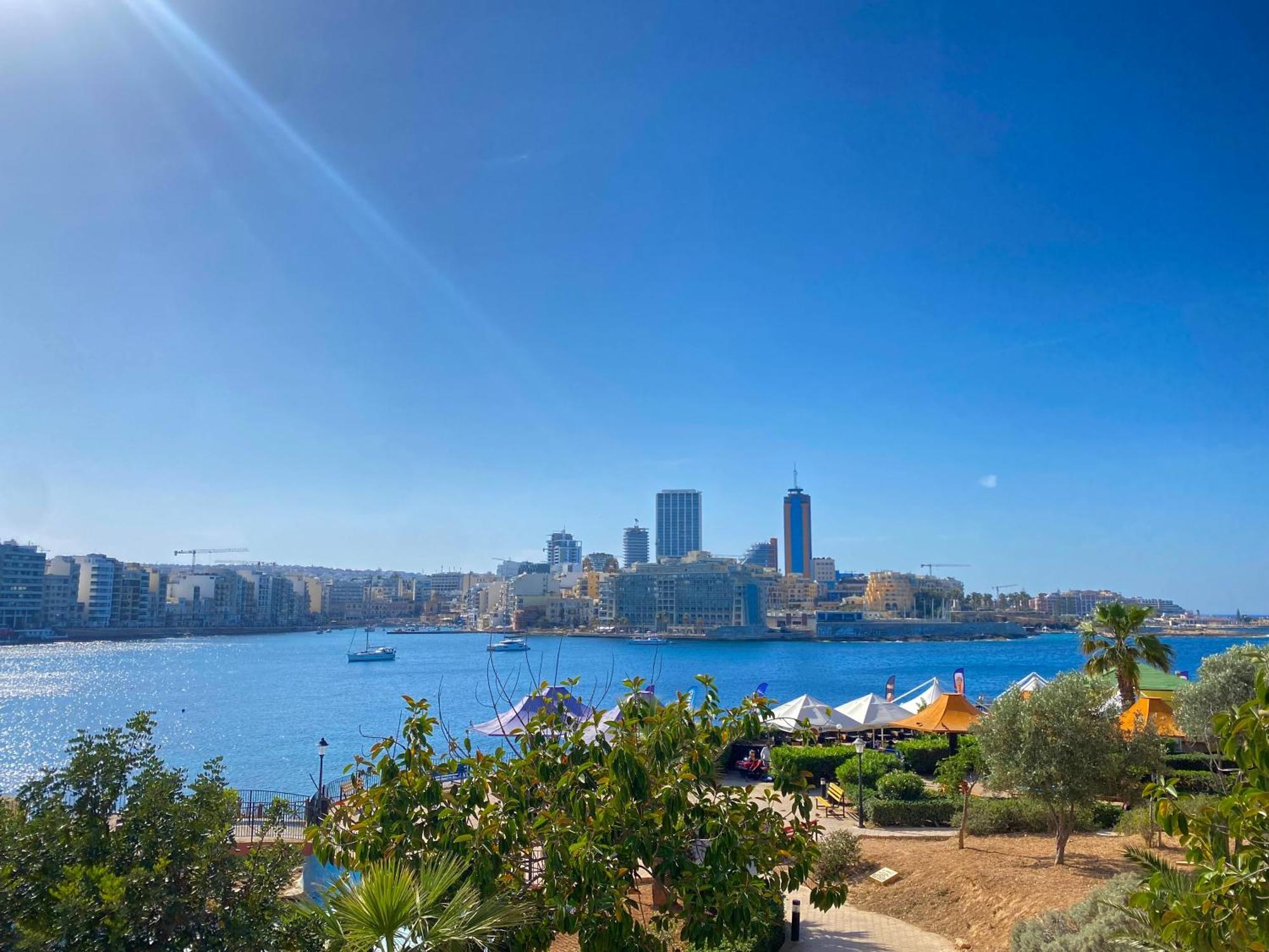 Tigne Sliema Three Bedrooms Apartment المظهر الخارجي الصورة