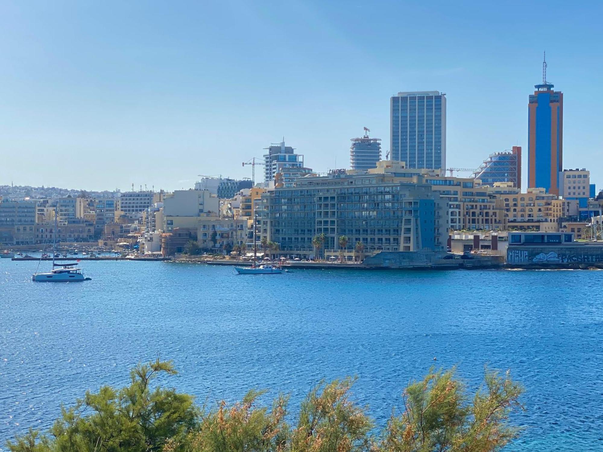 Tigne Sliema Three Bedrooms Apartment المظهر الخارجي الصورة