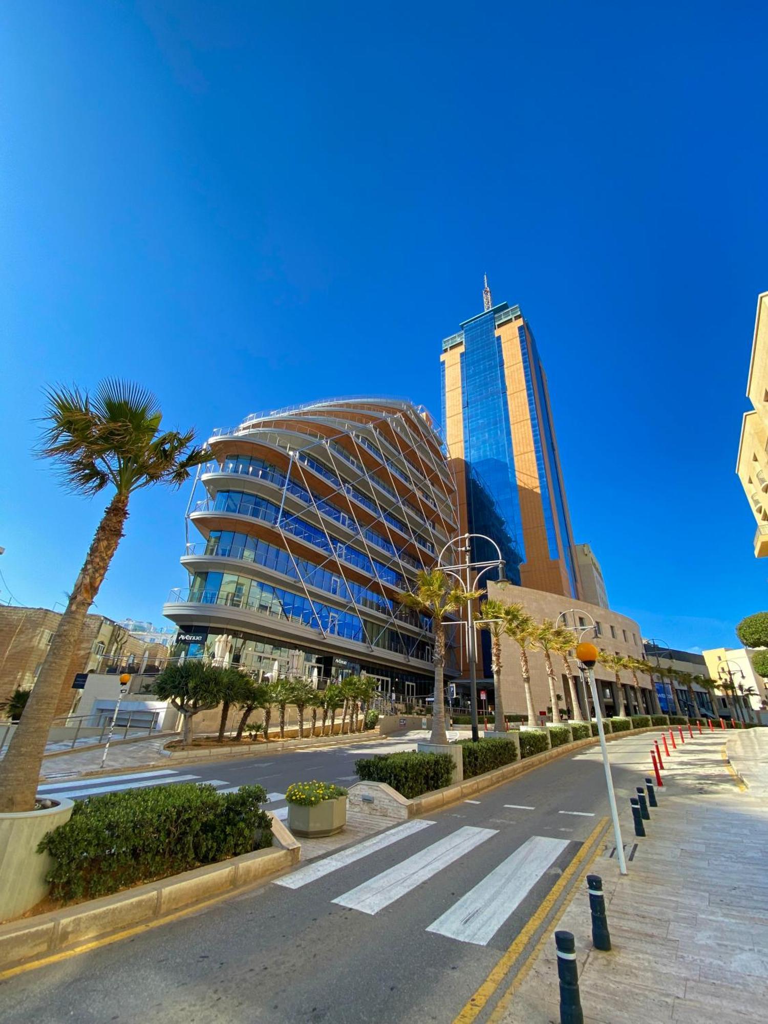 Tigne Sliema Three Bedrooms Apartment المظهر الخارجي الصورة